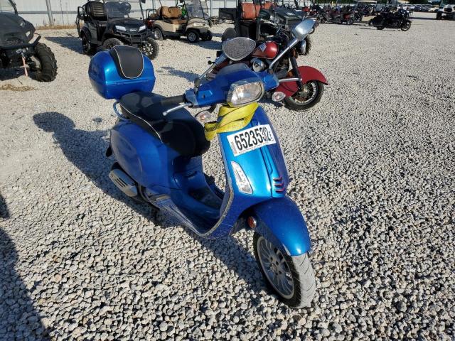 ZAPM818G4F5400896 - 2015 VESPA SPRINT 150 BLUE photo 1