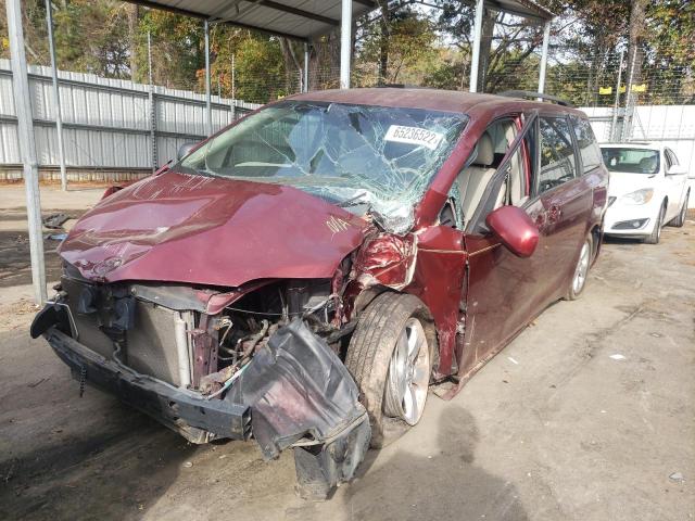 5TDKK3DC8BS068815 - 2011 TOYOTA SIENNA LE MAROON photo 2