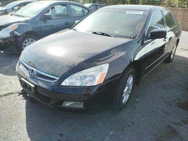 1HGCM56376A180419 - 2006 HONDA ACCORD SE BLACK photo 2