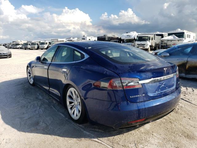 5YJSA1E23HF229100 - 2017 TESLA MODEL S Azul foto 3