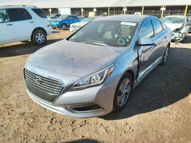 KMHE14L23HA044972 - 2017 HYUNDAI SONATA PLU SILVER photo 2