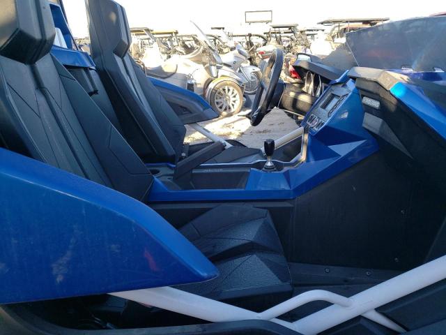 57XAAPFA9G7117157 - 2016 POLARIS SLINGSHOT BLUE photo 5