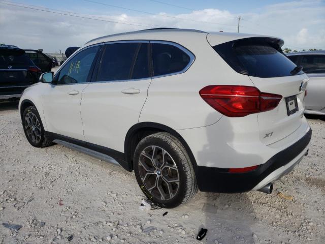 WBXJG9C00M5S99095 - 2021 BMW X1 XDRIVE2 WHITE photo 2