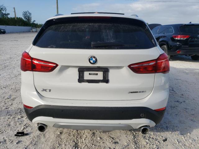 WBXJG9C00M5S99095 - 2021 BMW X1 XDRIVE2 WHITE photo 6