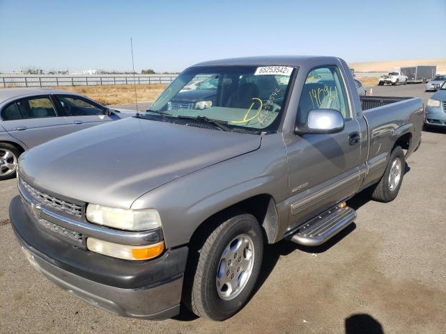 1GCEC14V7YZ351133 - 2000 CHEVROLET silverado BEIGE photo 2