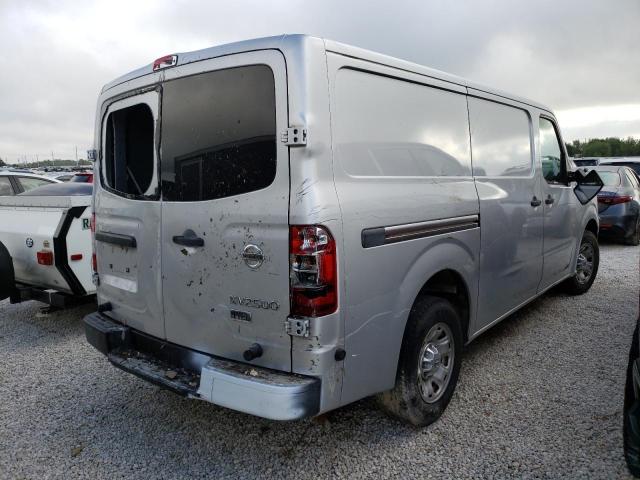 1N6BF0KY9DN103899 - 2013 NISSAN NV 1500 GRAY photo 4