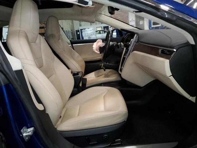 5YJSA1E42GF144619 - 2016 TESLA MODEL S Azul foto 5