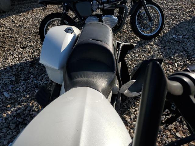 5VPDW36NXE3030974 - 2014 VICTORY MOTORCYCLES CROSS COUN WHITE photo 6