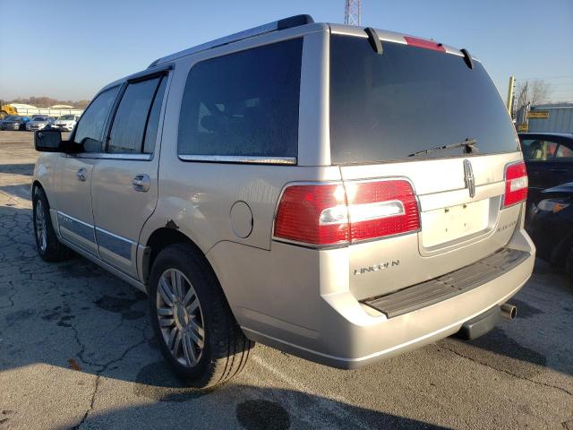 5LMFU28587LJ13206 - 2007 LINCOLN NAVIGATOR SILVER photo 3