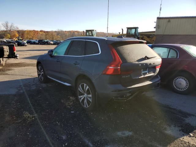 YV4L12RL7N1040223 - 2022 VOLVO XC60 B5 IN GRAY photo 3