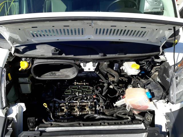 3C6TRVDG6JE101969 - 2018 RAM PROMASTER WHITE photo 7