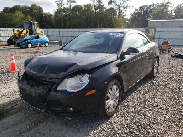 WVWAA71F87V026940 - 2007 VOLKSWAGEN EOS BASE BLACK photo 2