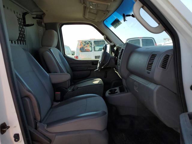 1N6BF0KMXEN100072 - 2014 NISSAN NV 1500 WHITE photo 5