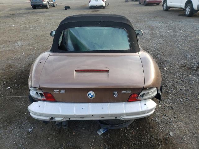 4USCH9344YLG04666 - 2000 BMW Z3 2.3 BROWN photo 6