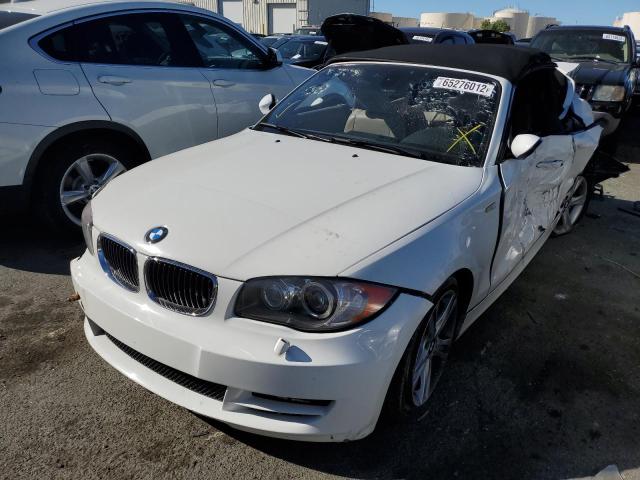 WBAUL73528VE88973 - 2008 BMW 128 I WHITE photo 2