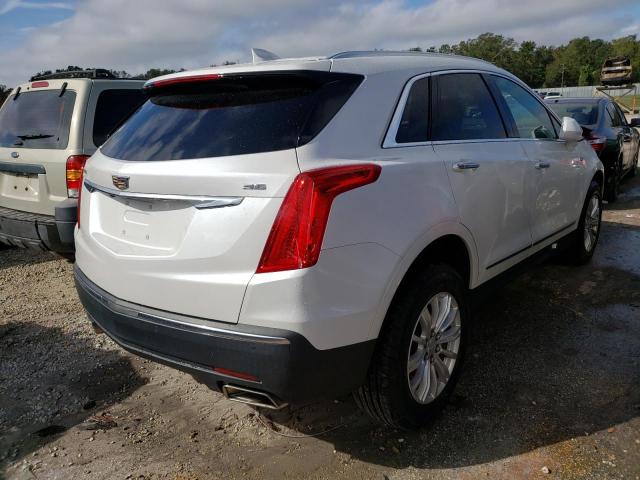 1GYKNARS4HZ229884 - 2017 CADILLAC XT5 WHITE photo 4