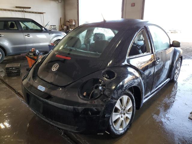 3VWPW3AG9AM020897 - 2010 VOLKSWAGEN NEW BEETLE 黑色 照片 4