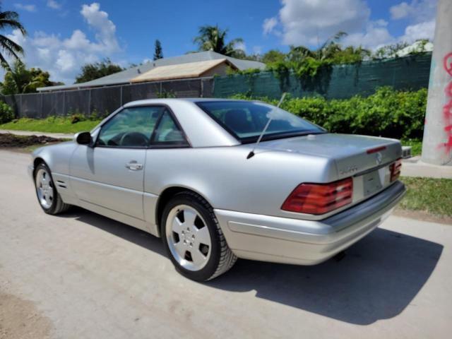 WDBFA68F8YF192729 - 2000 MERCEDES-BENZ SL 500 SILVER photo 3