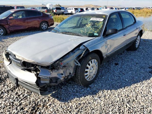 2C3HD46F5RH321233 - 1994 CHRYSLER NEW YORKER SILVER photo 2