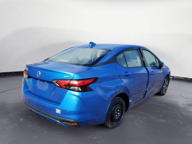 3N1CN8EV3ML890491 - 2021 NISSAN VERSA SV BLUE photo 4