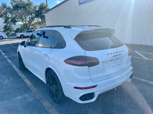 WP1AD2A21GLA72790 - 2016 PORSCHE CAYENNE GT WHITE photo 3