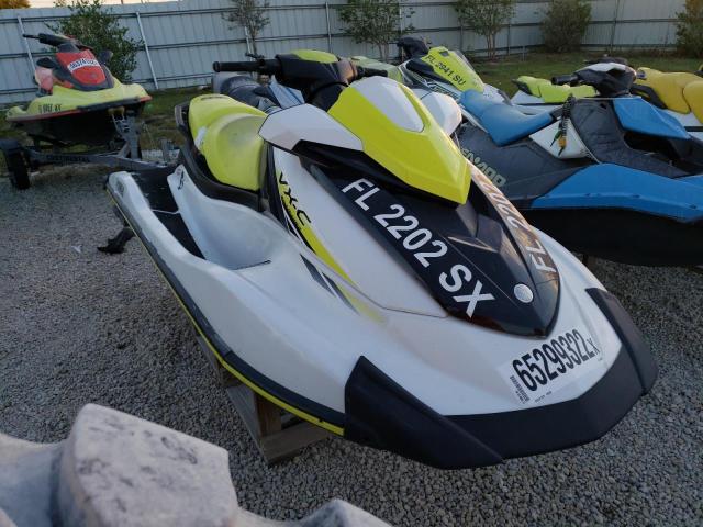 YAMA0809A121 - 2021 YAMAHA VX YELLOW photo 1