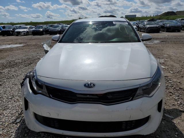 KNAGT4LE7H5010444 - 2017 KIA OPTIMA HYB WHITE photo 5