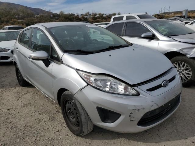 3FADP4EJ6DM142318 - 2013 FORD FIESTA SE WHITE photo 1