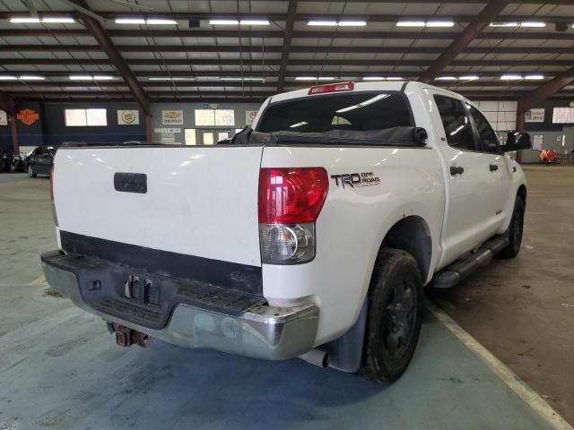 5TBDV54128S499744 - 2008 TOYOTA TUNDRA CRE WHITE photo 4