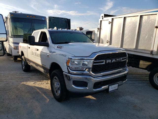 3C63R3CL3LG261009 - 2020 RAM 3500 TRADE WHITE photo 1