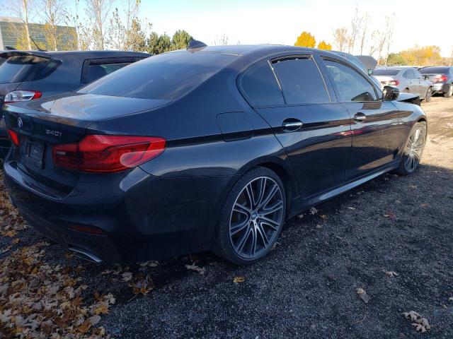 WBAJE7C5XJWC56084 - 2018 BMW 540 XI GRAY photo 4