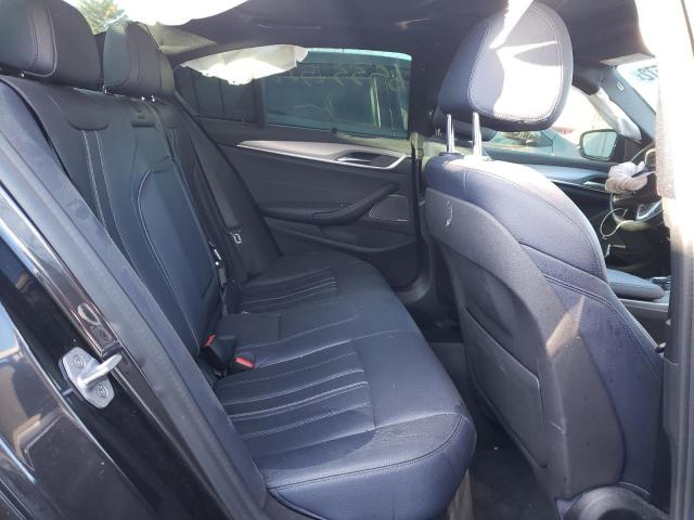 WBAJE7C5XJWC56084 - 2018 BMW 540 XI GRAY photo 6