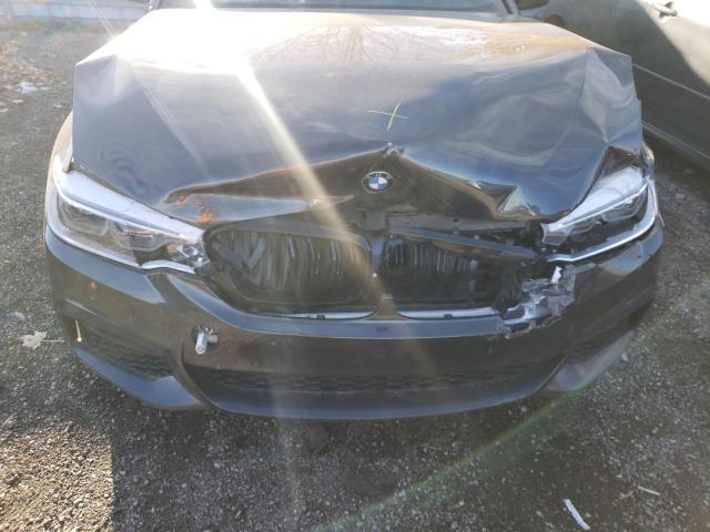 WBAJE7C5XJWC56084 - 2018 BMW 540 XI GRAY photo 9