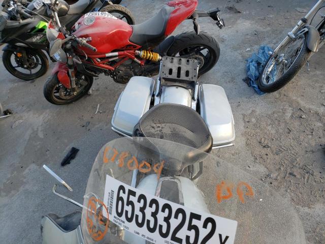 1HD1FMC15JB678004 - 2018 HARLEY-DAVIDSON FLHTP POLI ვერცხლისფერი ფოტო 6