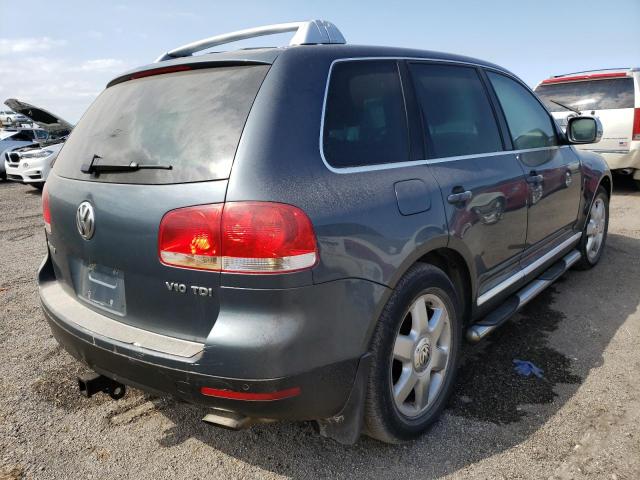 WVGGH77L94D055136 - 2004 VOLKSWAGEN TOUAREG TD GRAY photo 4