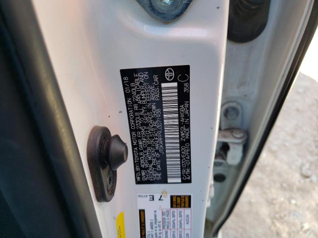 JTDKARFP9J3071938 - 2018 TOYOTA PRIUS PRIM Weiß Foto 10