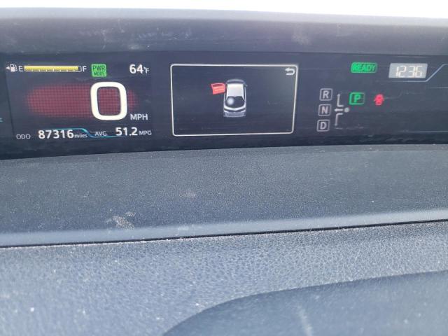 JTDKARFP9J3071938 - 2018 TOYOTA PRIUS PRIM Weiß Foto 8