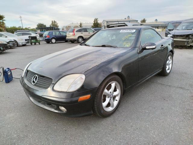 WDBKK65F52F243501 - 2002 MERCEDES-BENZ SLK 320 BLACK photo 2