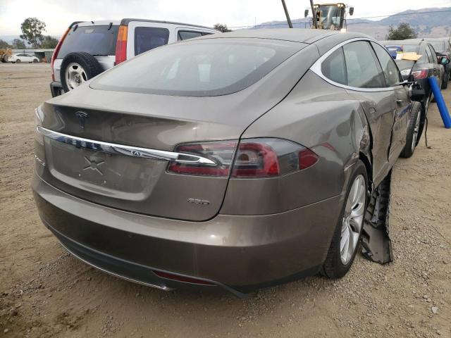 5YJSA1E23FF102540 - 2015 TESLA MODEL S Marrón foto 4