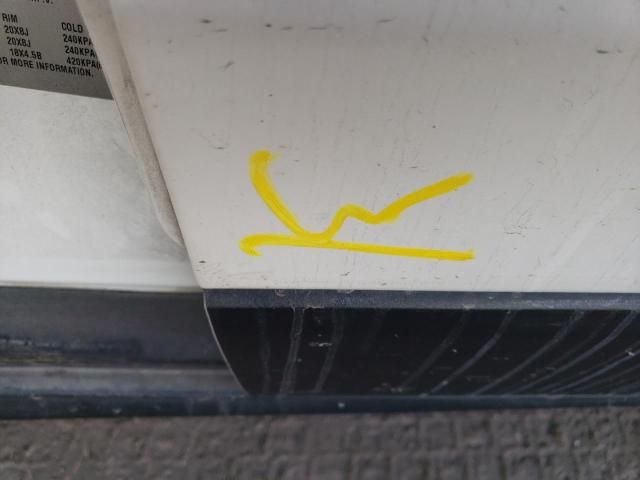 3GYFNBE3XCS557516 - 2012 CADILLAC SRX PERFOR 白色 照片 9