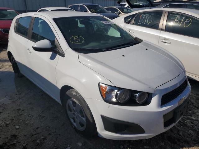 1G1JA6SH7G4155339 - 2016 CHEVROLET SONIC LS WHITE photo 4