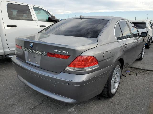 WBAGL634X2DP57939 - 2002 BMW 745 I GRAY photo 4