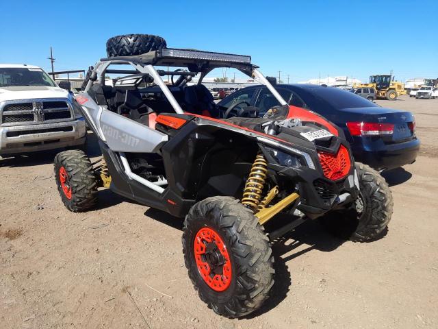 3JBVXAV2XLK000279 - 2020 CAN-AM MAVERICK X SILVER photo 1