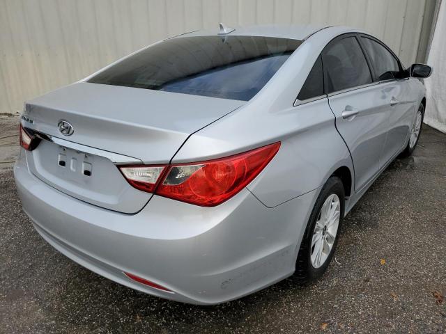 5NPEB4AC8BH246557 - 2011 HYUNDAI SONATA GLS SILVER photo 3