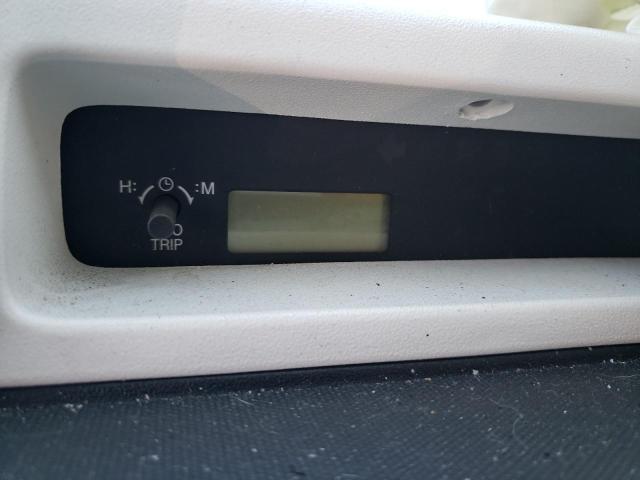 JTLKT334150196932 - 2005 TOYOTA SCION XB Beyaz fotoğraf 8