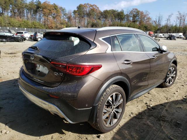 SJKCH5CRXHA030705 - 2017 INFINITI QX30 BASE BROWN photo 4