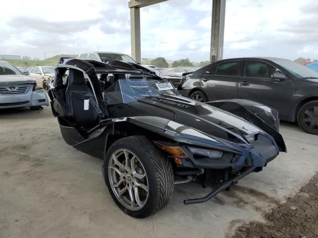 57XAAPHDXM8146731 - 2021 POLARIS SLINGSHOT BLACK photo 1