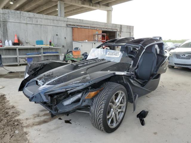 57XAAPHDXM8146731 - 2021 POLARIS SLINGSHOT BLACK photo 2