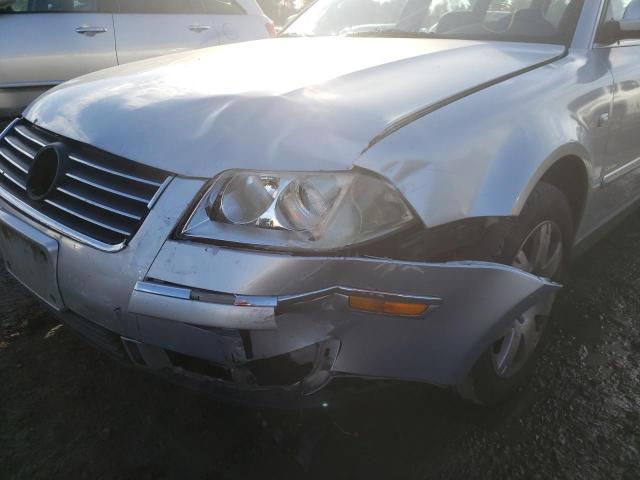 WVWYH63B12E109584 - 2002 VOLKSWAGEN PASSAT GLX Gümüş foto 9