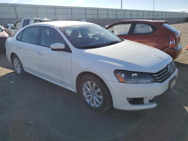 1VWAP7A31DC017439 - 2013 VOLKSWAGEN PASSAT S WHITE photo 1